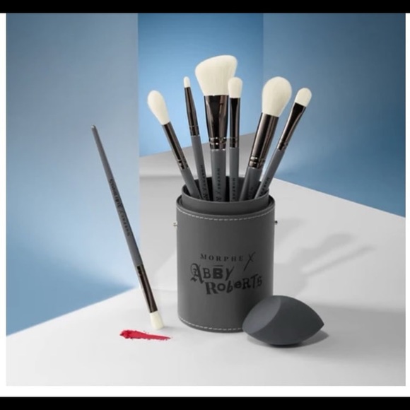 7-Piece Essental Brush & Tubby Set - Picture 5 of 6